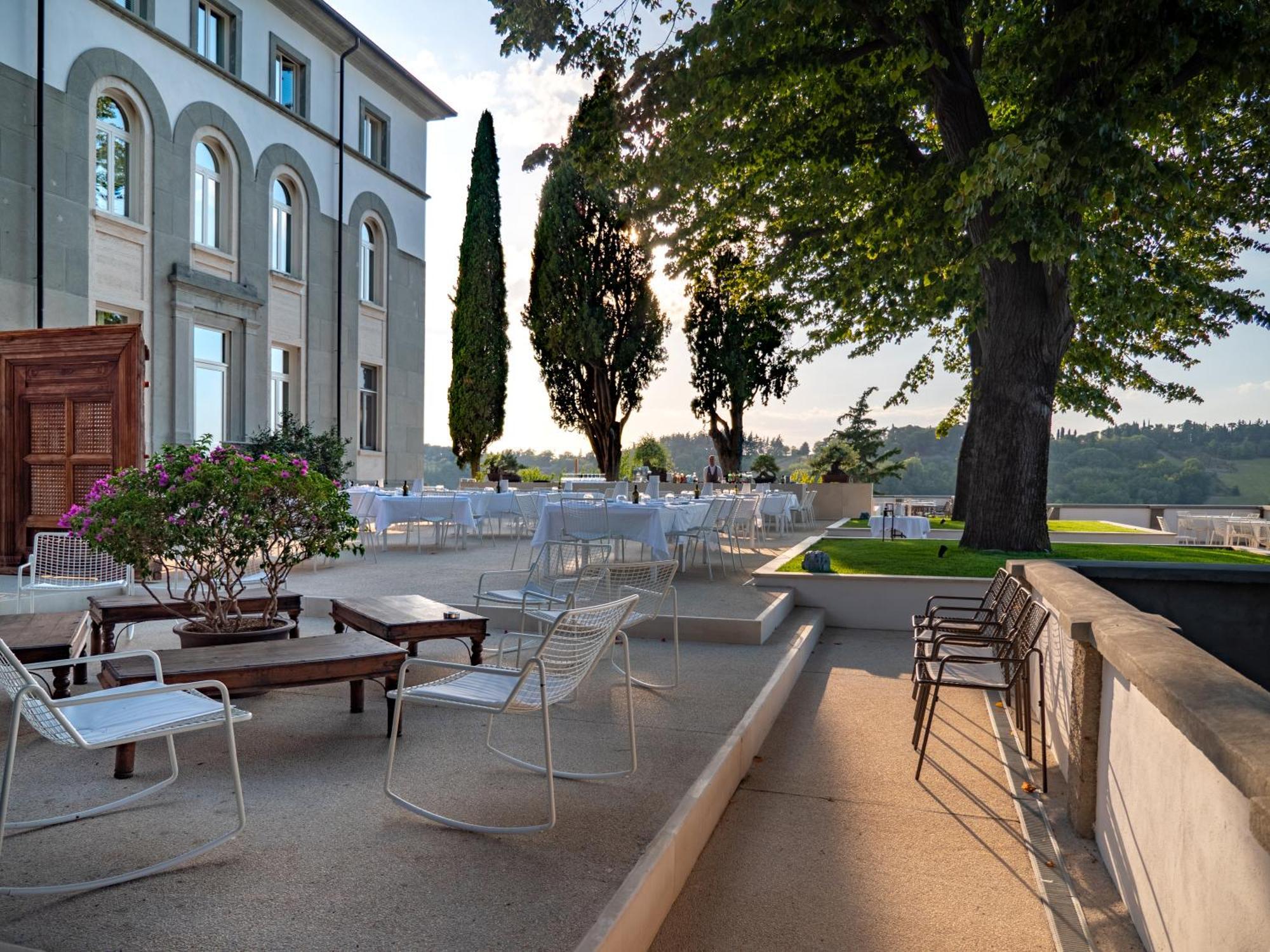 Boutique Hotel Villa Monty Banks Cesena Buitenkant foto