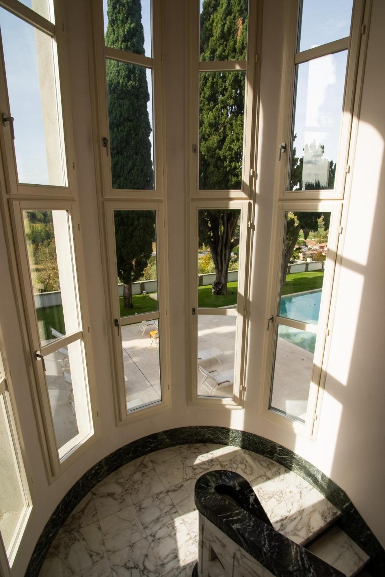 Boutique Hotel Villa Monty Banks Cesena Buitenkant foto