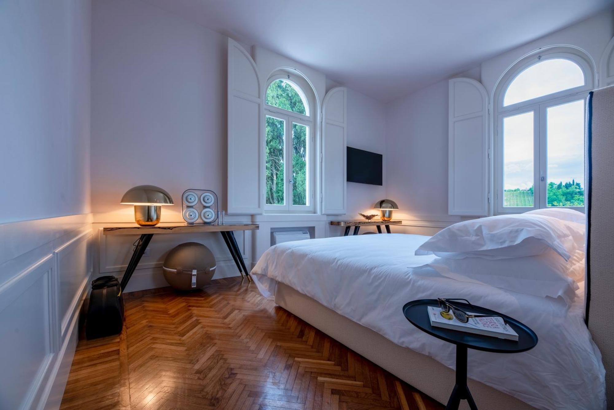 Boutique Hotel Villa Monty Banks Cesena Buitenkant foto